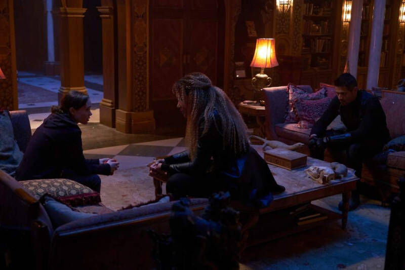 Уход &laquo;Зонтика&raquo;: вышел финальный сезон &laquo;Академии Амбрелла&raquo;